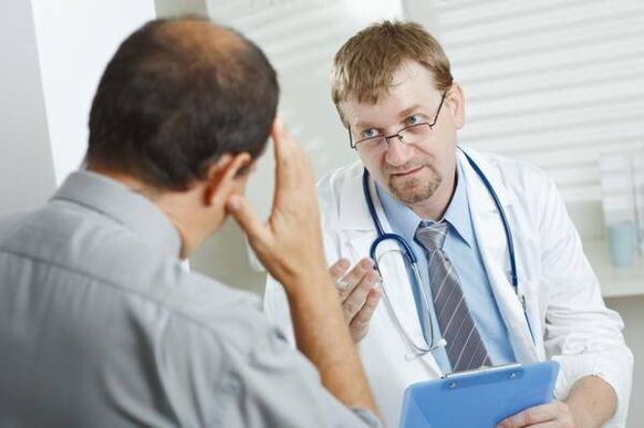 consulta cun médico para a prostatite